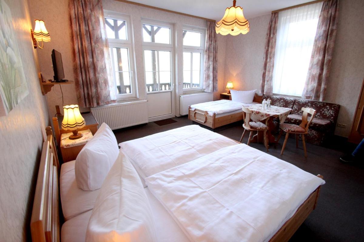 Hotel Schwarzaburg Schwarzburg المظهر الخارجي الصورة